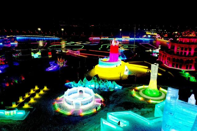 48条旅游线路带您开启“吉致”玩雪体验！
