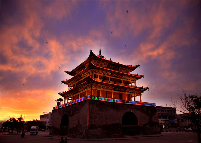 图为永昌县钟鼓楼9.jpg