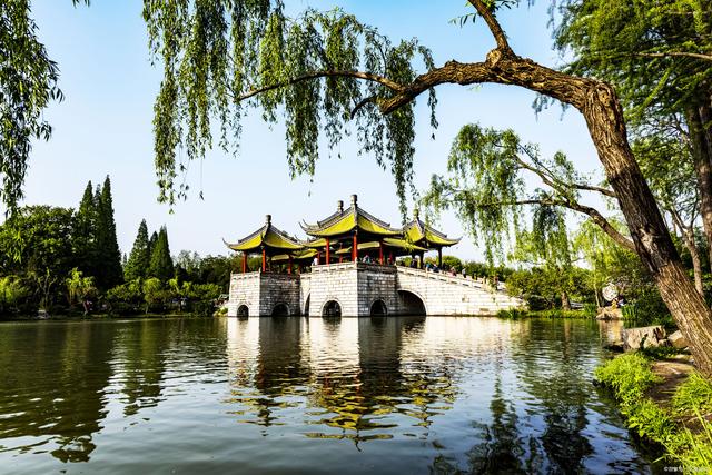 扬州旅游景点(扬州旅游景点排行榜前十名)
