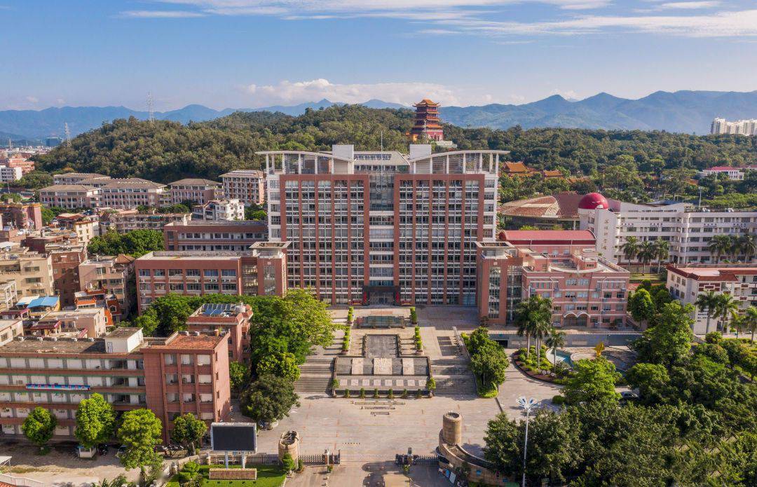 厦门工商旅游学校(厦门工商旅游学校官网)