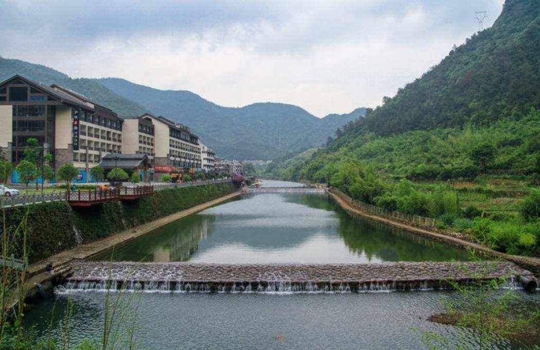 桐庐旅游(桐庐县旅游必去景点)
