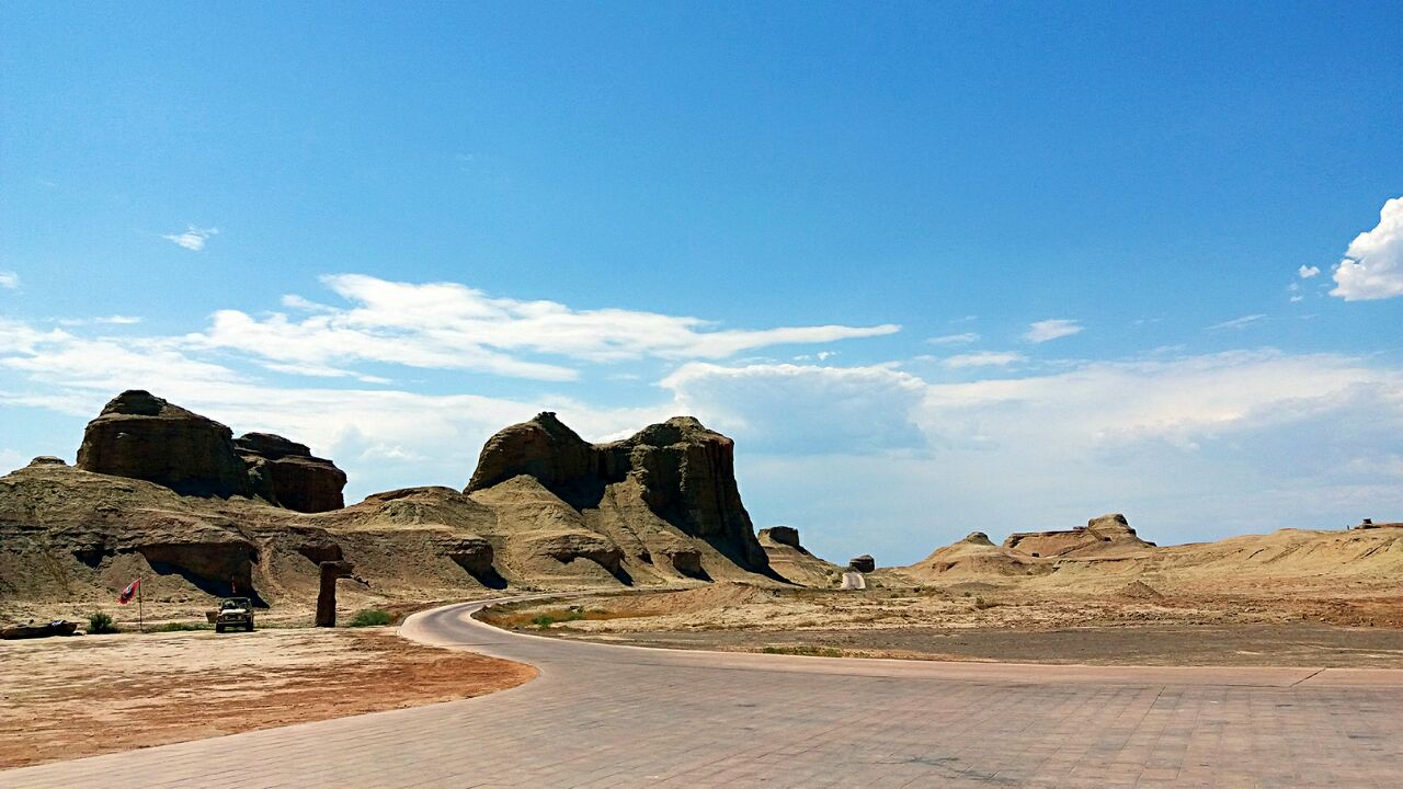 魔鬼城旅游攻略(魔鬼城旅游攻略新疆)