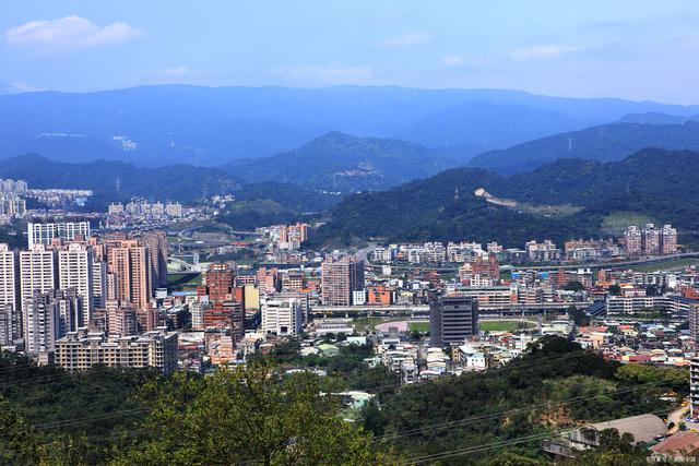 龙南旅游攻略(龙南旅游攻略手抄报)