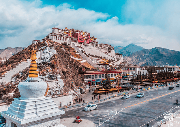 西藏旅游攻略路线(西藏旅游攻略路线最佳路线羊湖)