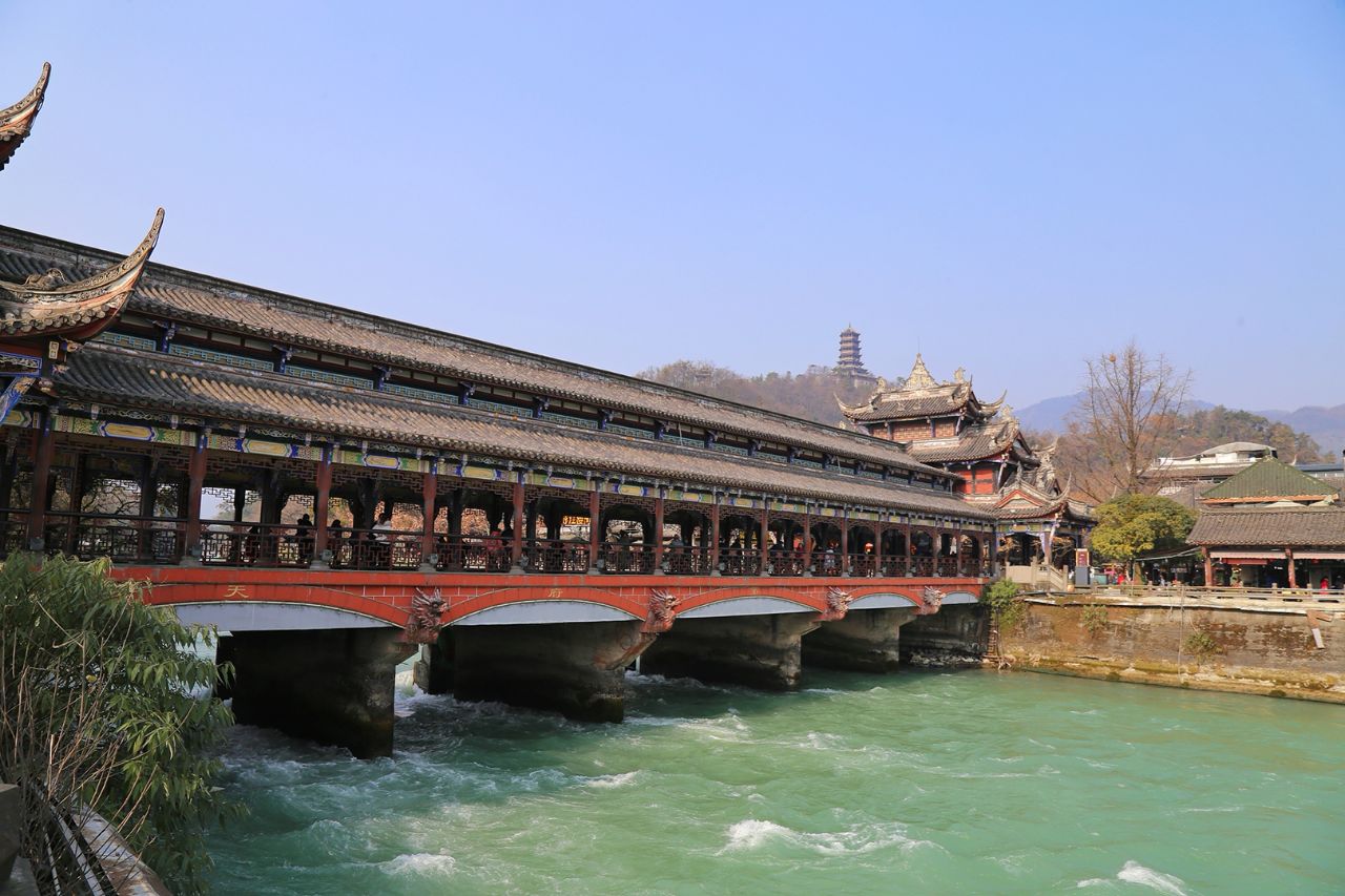 都江堰旅游(都江堰旅游投诉24小时热线电话)