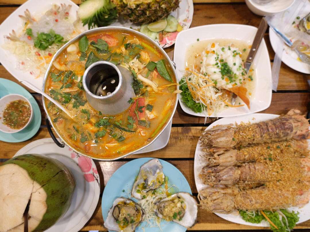 美食旅游(美食旅游的意义)